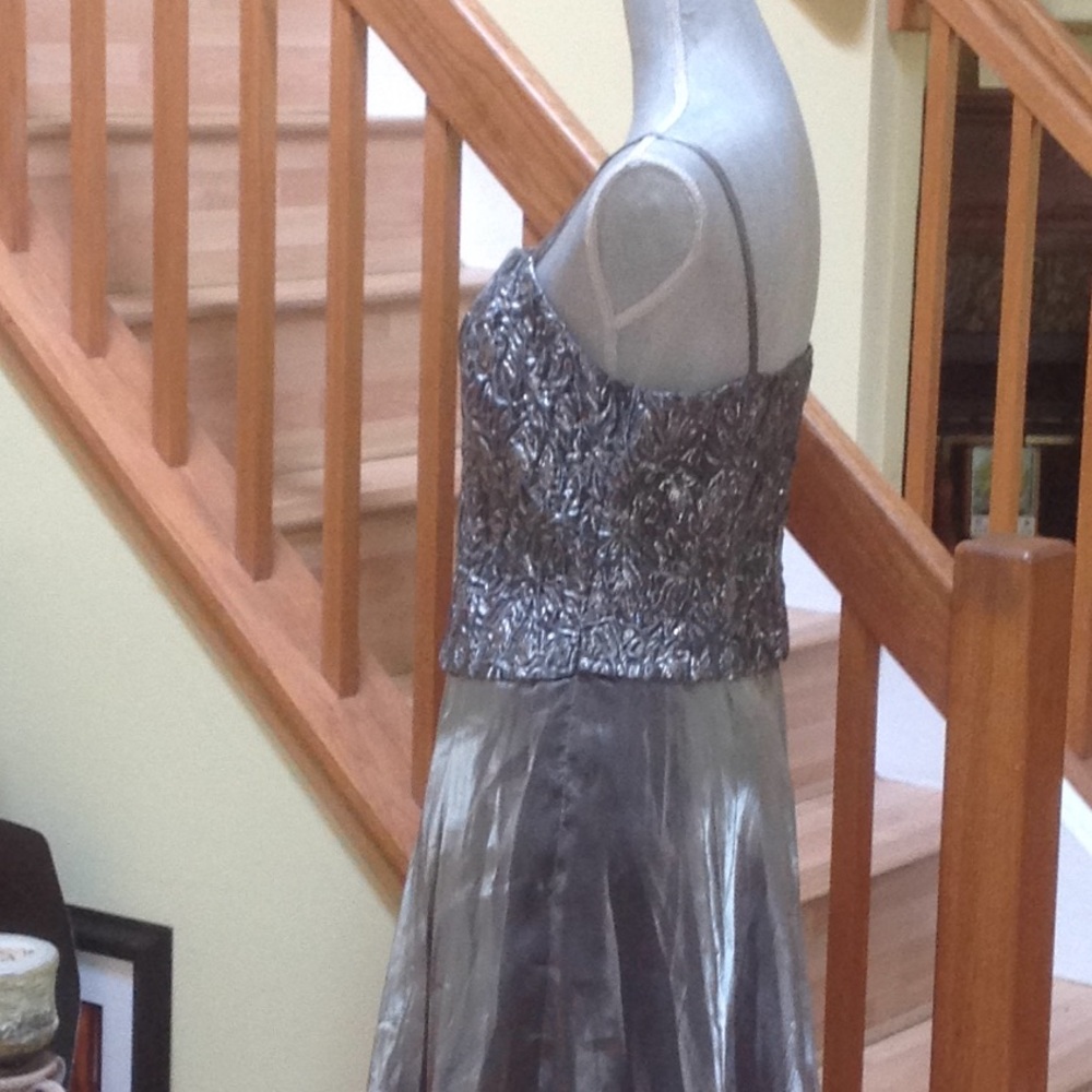 CAPARI dress , new , grey, silver , maxi - Picture 5 of 6